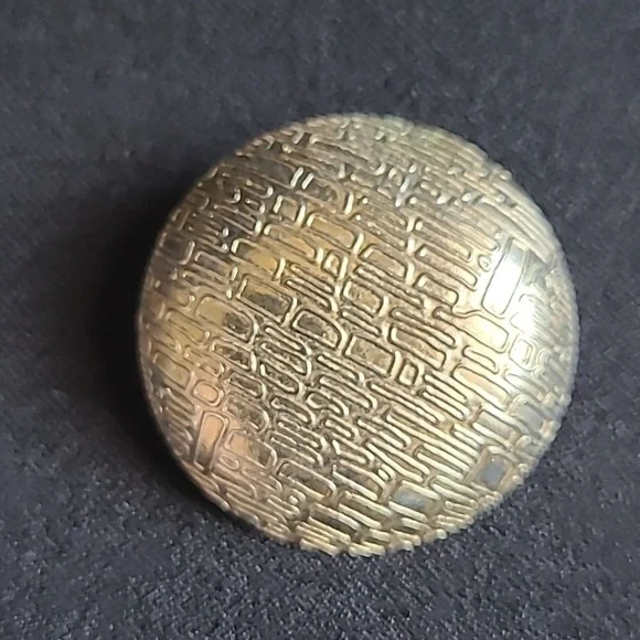 Vintage 90's earrings, gold tone, pierced ear, disk, estate sale - Picture 2 of 3